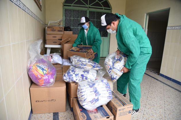 ALCALDÍA DE CUENCA ENTREGA DONACIÓN AL HOGAR CRISTO REY