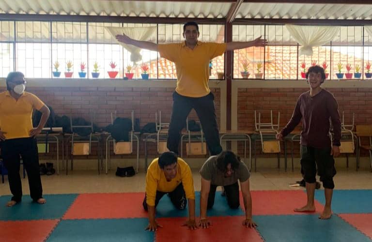 MARZO: El Circo Social con talleres permanentes de circo y música