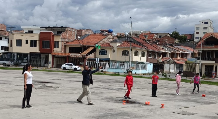 ABRIL: Talleres permanentes de Circo Social, un espacio para aprender con el arte