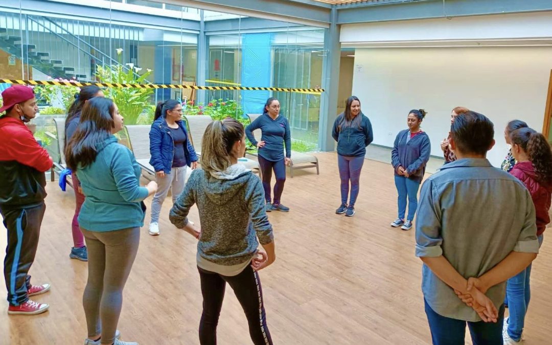 CAPACITACIÓN A VOLUNTARIOS PARA LAS COLONIAS VACACIONALES DE ACCIÓN SOCIAL MUNICIPAL