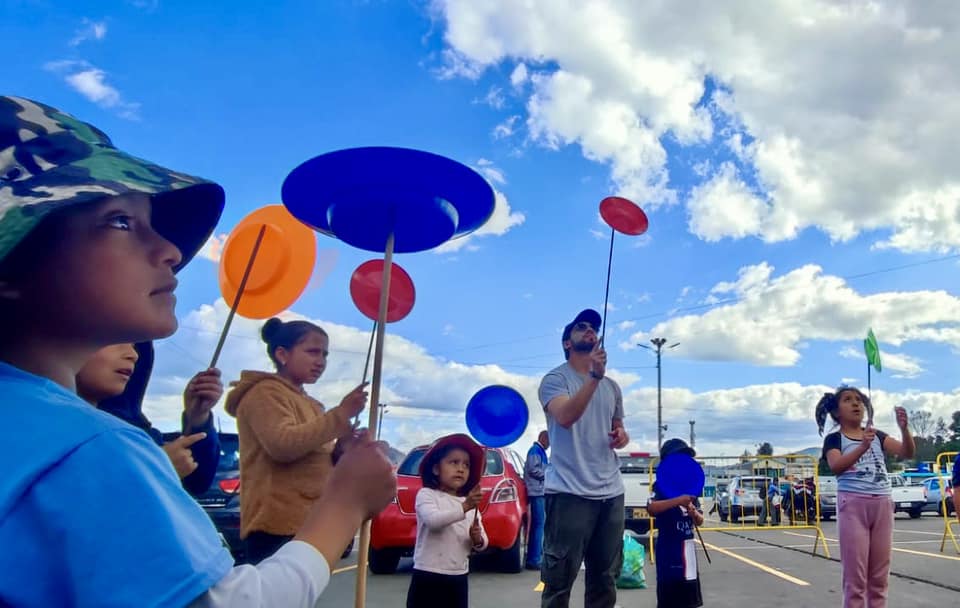 CIRCO SOCIAL BRINDA SERVICIOS A NIÑOS DE EL ARENAL
